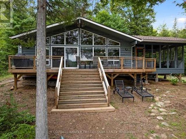 House for sale in North Frontenac, Ontario