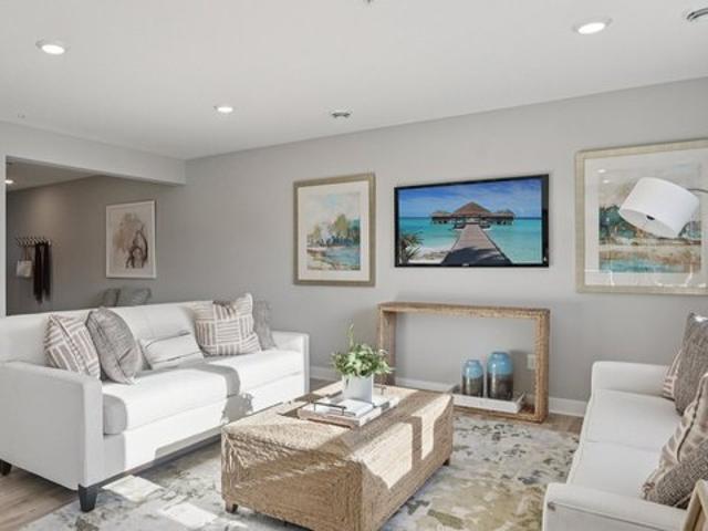 Townhouse for sale in Rogers, Hennepin County