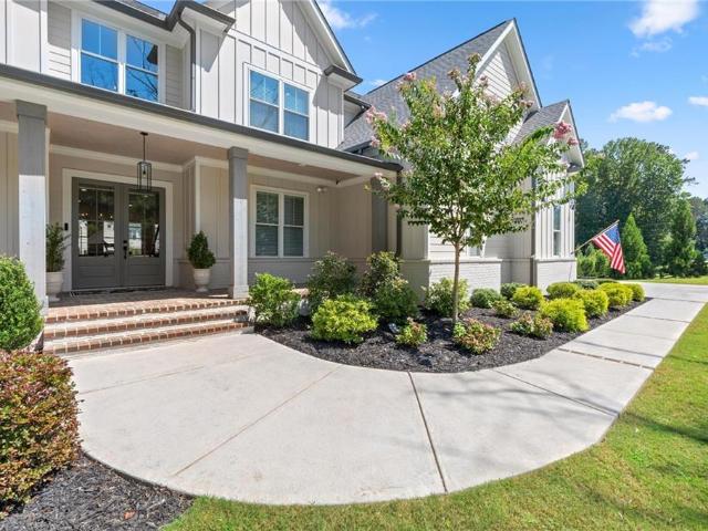 House for sale in Roswell, Fulton County