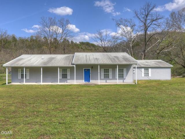 House for sale in Barry, Missouri