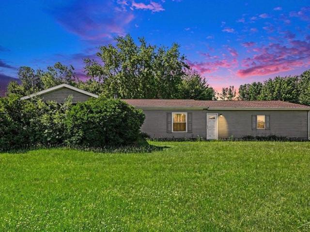 House for sale in Chesaning, Michigan