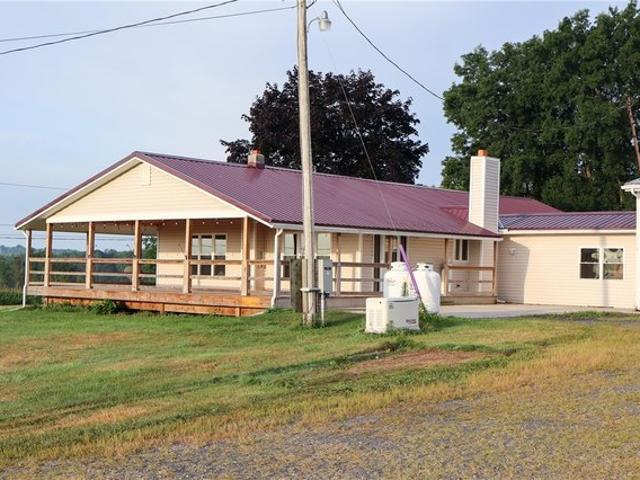 House for sale in Savannah, New York