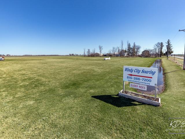 Commercial for sale in Hinckley, Illinois