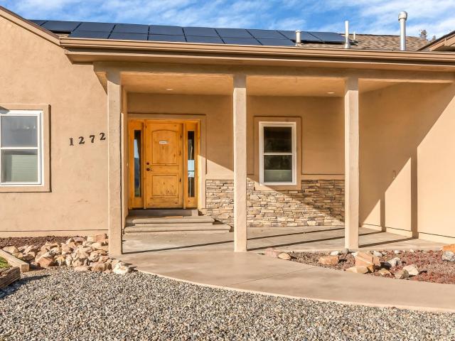 House for sale in Loma, Colorado