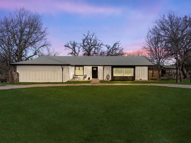 Farm for sale in Lometa, Lampasas County