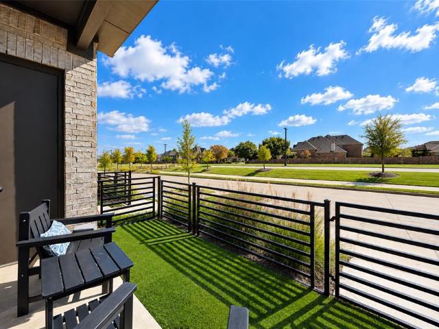 Townhouse for sale in Allen, Collin County