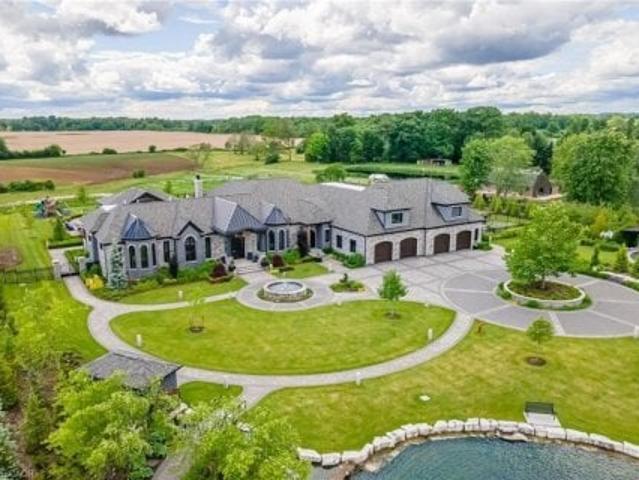 Property for sale in Ancaster, Ontario