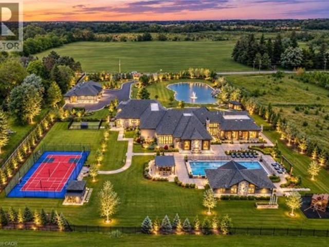 House for sale in Ancaster, Ontario