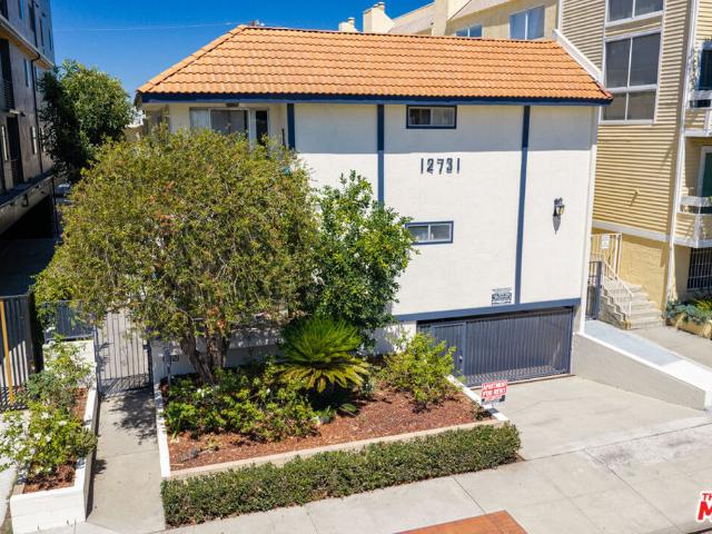 House for sale in Canoga Park, California