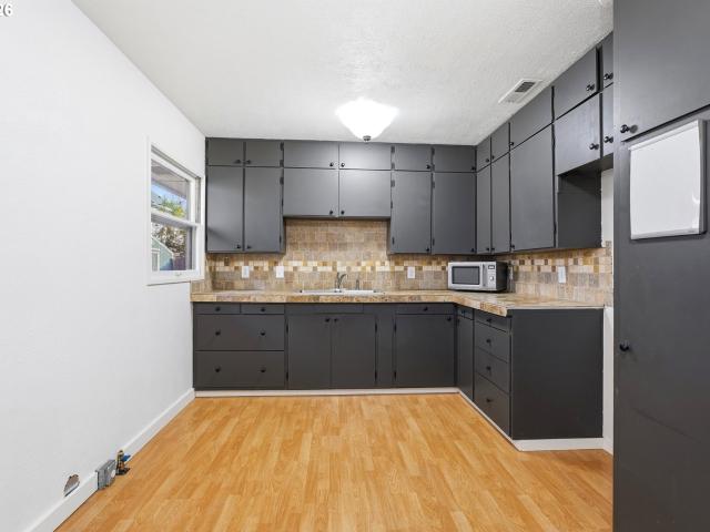 House for sale in Hazelwood, Portland