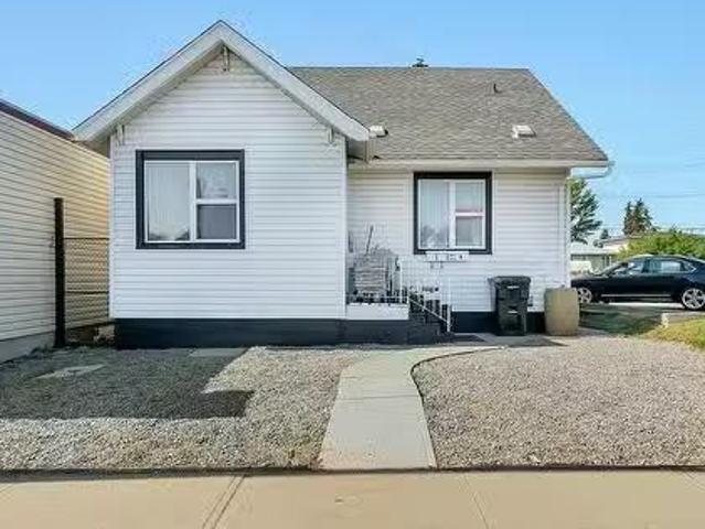 House for sale in Wedgewood, Alberta