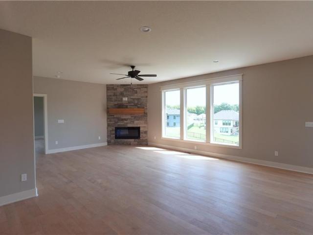 House for sale in Seven Bridges, Platte City