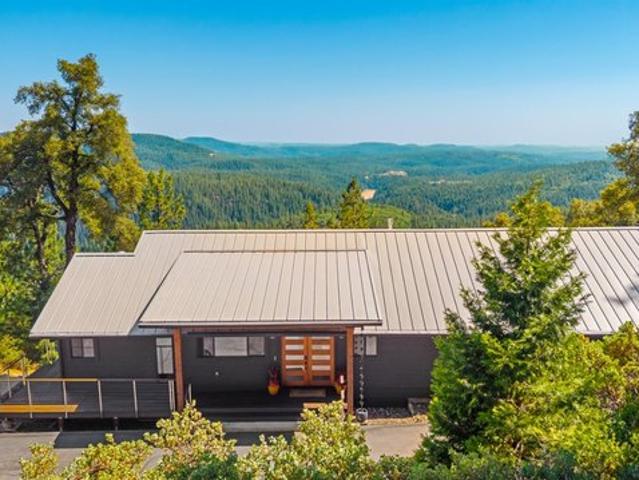 House for sale in Nevada City, California