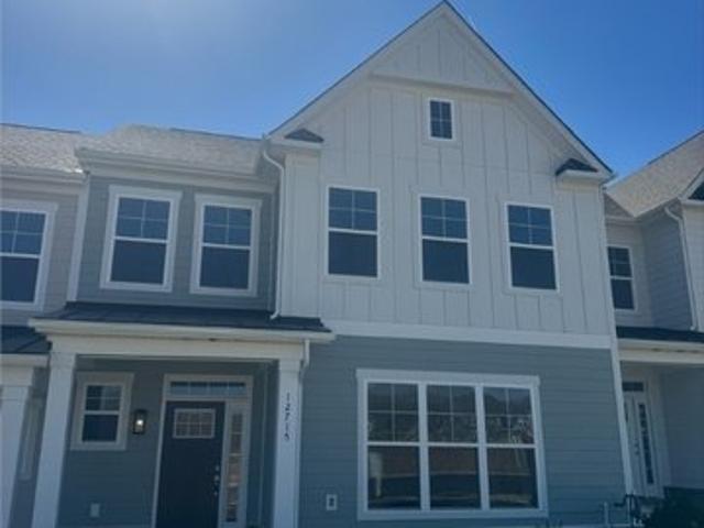 Townhouse for sale in Virginia