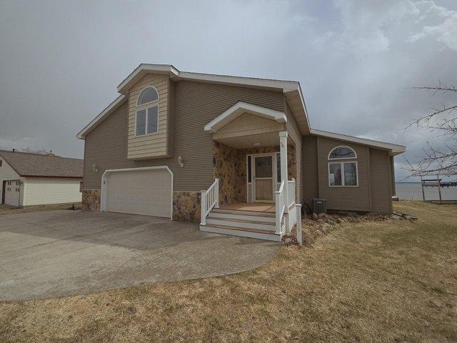 House for sale in Houghton Lake, Michigan