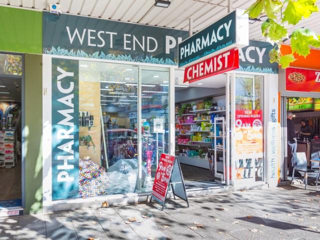 Showroom for rent in Perth