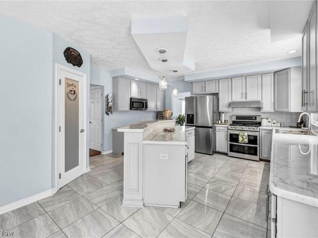 House for sale in Summit, Ohio