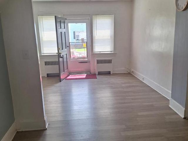 Townhouse for sale in Camden