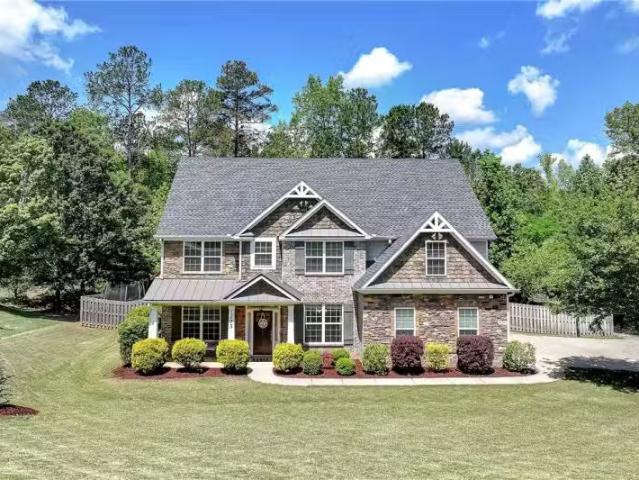 House for sale in Auburn