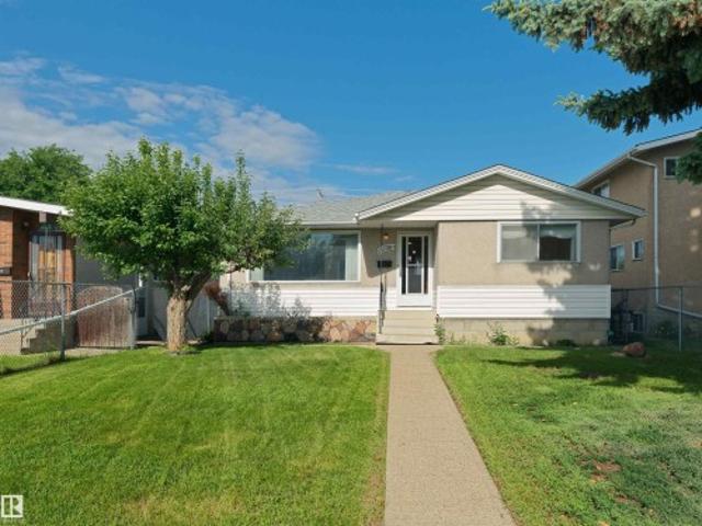 House for sale in Wedgewood, Alberta