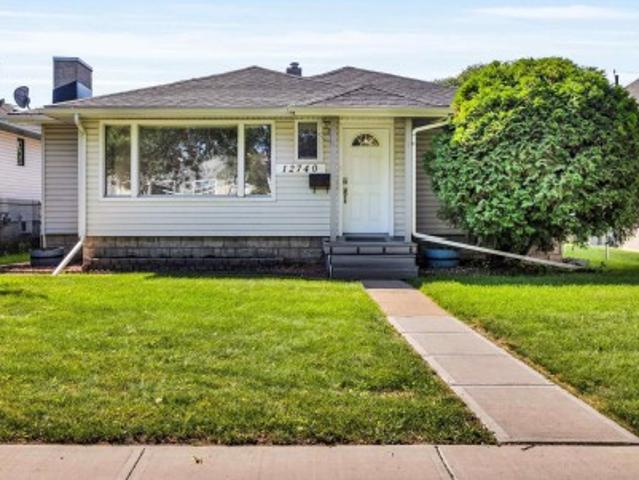 House for sale in Wedgewood, Alberta