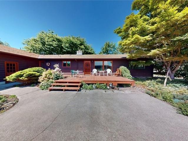 House for sale in La Conner, Washington