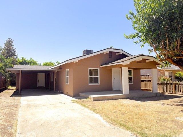 House for sale in Dos Palos, California