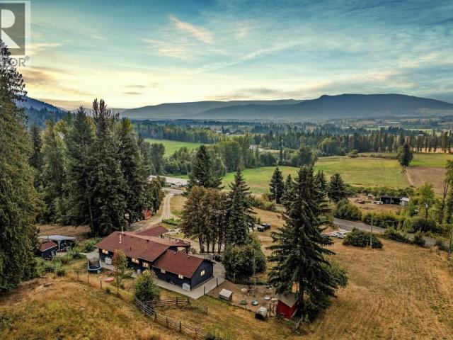House for sale in Spallumcheen, British Columbia