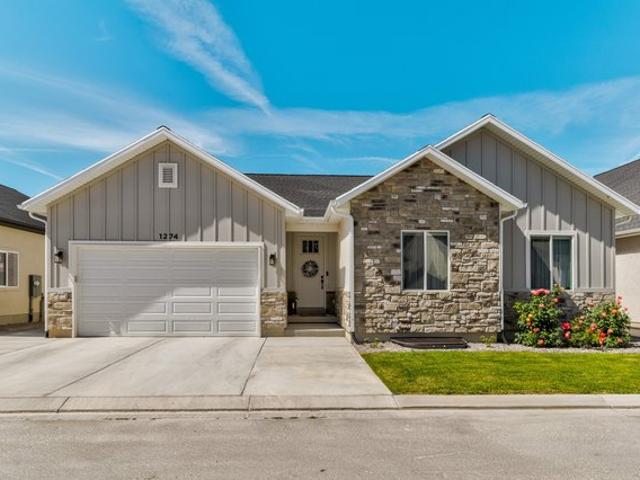 House for sale in Riverton, Utah