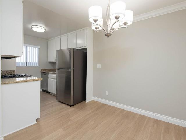 Apartment for rent in Canoga Park, California