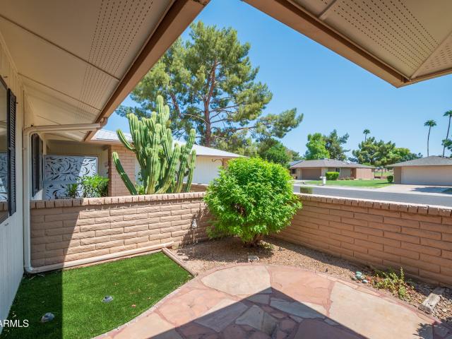 Townhouse for sale in Sun City West, Arizona