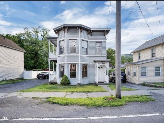 House for sale in Rotterdam Junction, New York