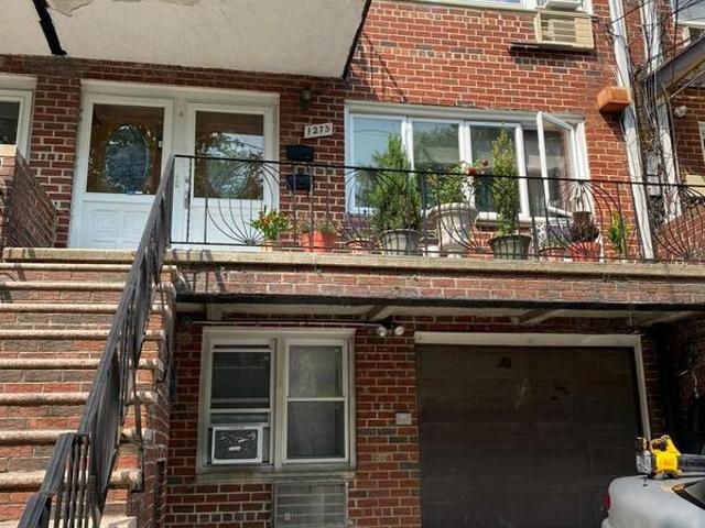 Duplex for sale in Brooklyn