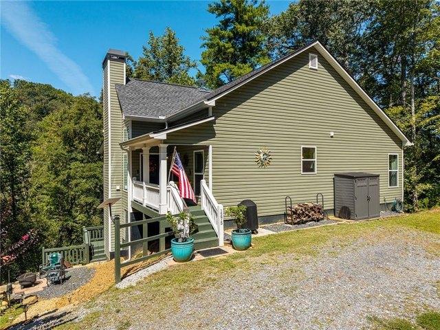 House for sale in Pickens, Georgia