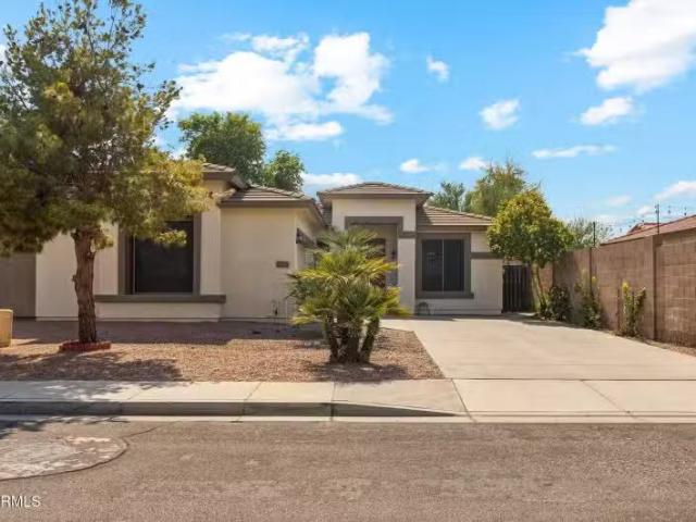 Condo for sale in Peoria