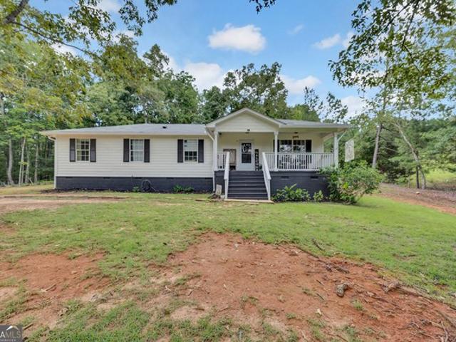 House for sale in Mansfield, Georgia