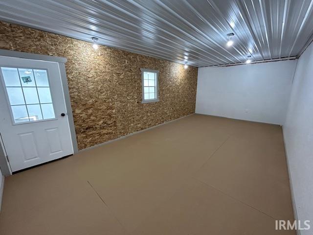 Commercial for sale in Syracuse, Indiana