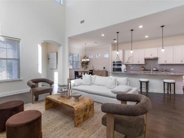 House for sale in Farmers Branch, Texas