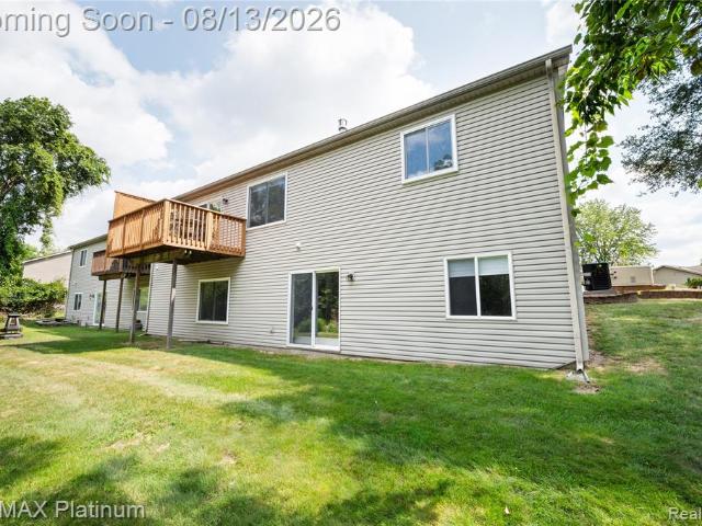 House for sale in Fenton, Michigan