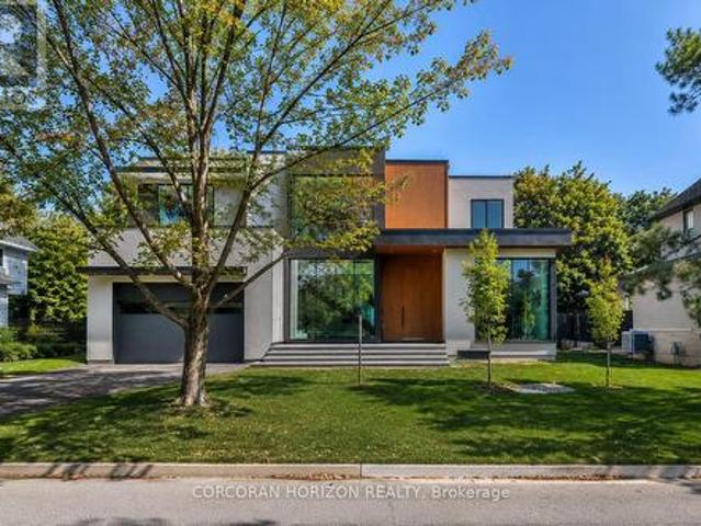 House for sale in Oakville, Ontario