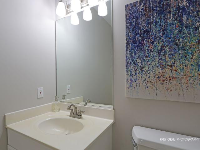 Townhouse for rent in Gurnee, Illinois