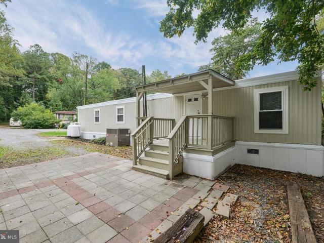House for sale in Dogwood Trailer Park, Arnold