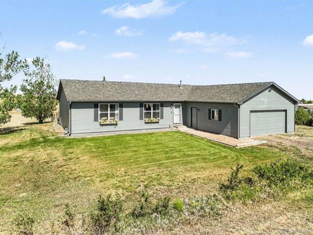 House for sale in Bennett, Colorado