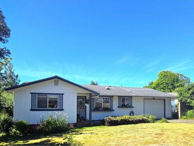 House for sale in Oregonia