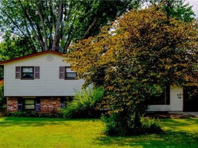 House for sale in Massillon, Stark County
