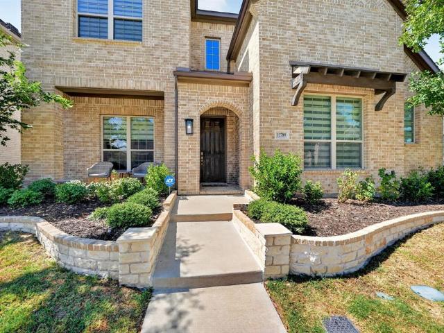 House for sale in Farmers Branch, Texas