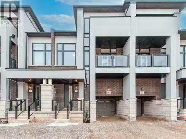 Condo for rent in Oakville, Ontario