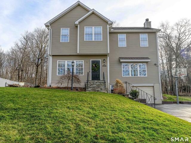 House for sale in Cheshire, Connecticut