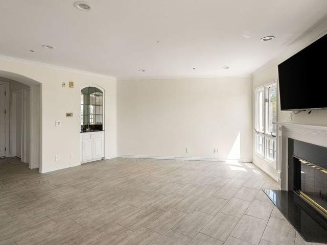 Condo for sale in Canoga Park, California
