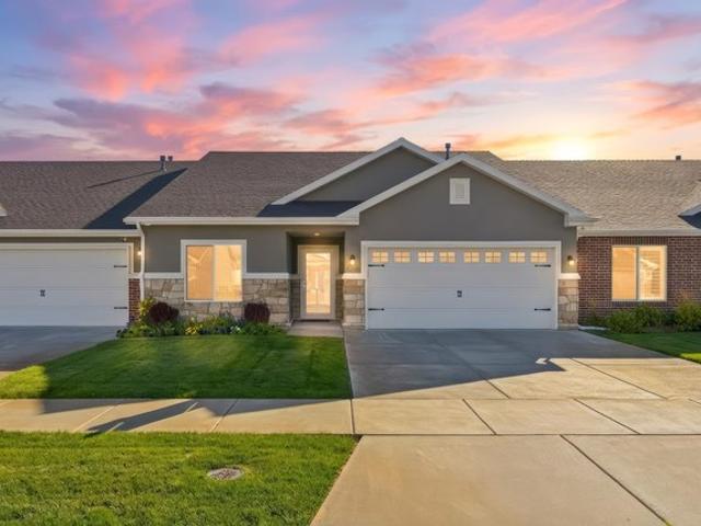 House for sale in Layton, Utah